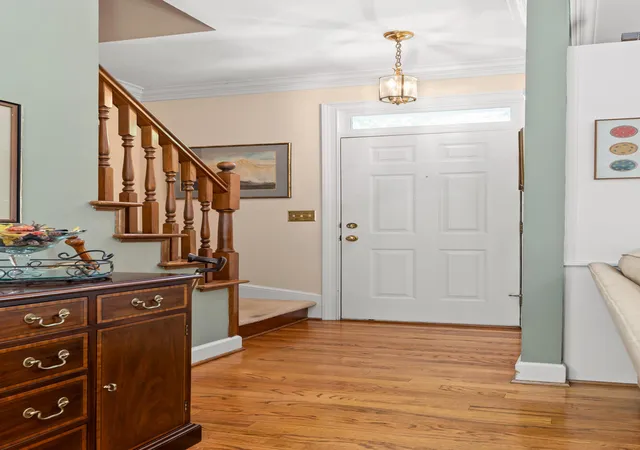 Listing Photo 4 - Condo for sale in building located at 802 Signal Mountain Blvd, Signal Mountain, TN 37377 - Unit #111