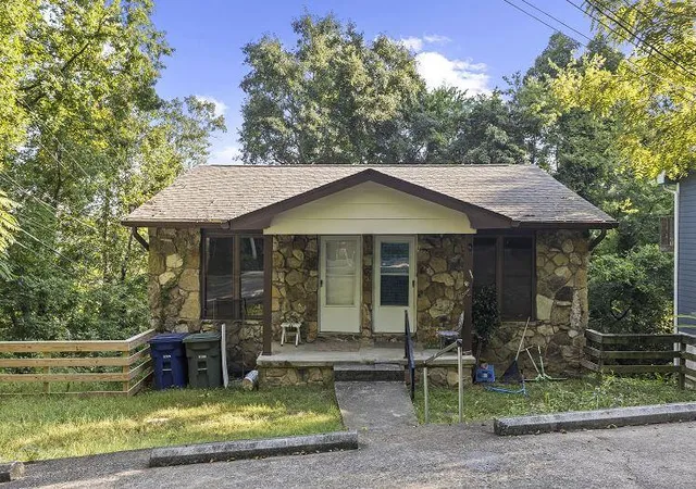 Photo 1 of Multi family home for sale at 3729 Monte Vista Dr, Chattanooga, TN 37411 | MLS# 1541985 | Listing updated on 2026-09-02