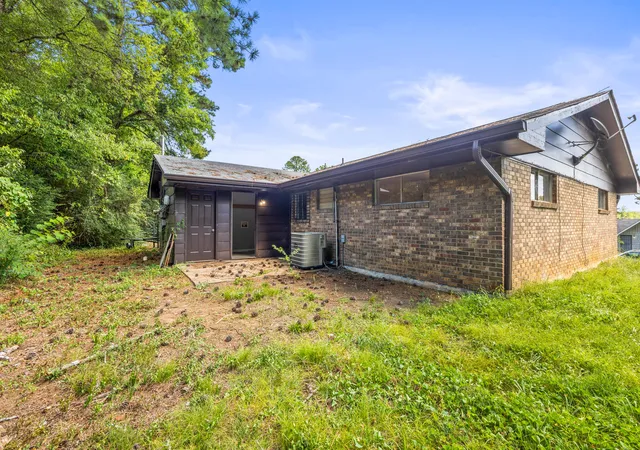 Photo 19 of Multi family home for sale at 3975 Arbor Pl Ln, Chattanooga, TN 37416 | MLS# 1541984 | Listing updated on 2026-09-03