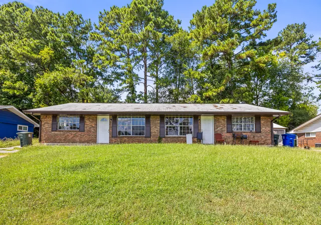 Photo 1 of Multi family home for sale at 3975 Arbor Pl Ln, Chattanooga, TN 37416 | MLS# 1541984 | Listing updated on 2026-09-03