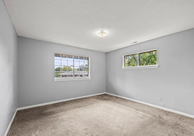 Listing Photo 4 - Condo for sale in building located at 3975 Arbor Pl Ln, Chattanooga, TN 37416