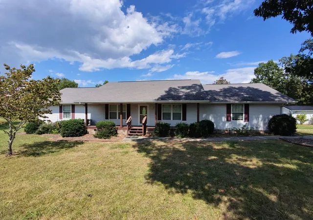 Photo 1 of Single family home for sale at 8272 Dayton Mountain Hwy, Dayton, TN 37321 | MLS# 1542678 | Listing updated on 2026-09-15