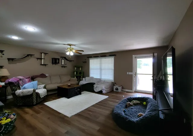 Photo 3 of Single family home for sale at 8272 Dayton Mountain Hwy, Dayton, TN 37321 | MLS# 1542678 | Listing updated on 2026-09-15
