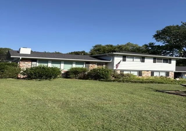 Photo 2 of Single family home for sale at 1815 Clayton Dr, Chattanooga, TN 37421 | MLS# 1542109 | Listing updated on 2026-09-09