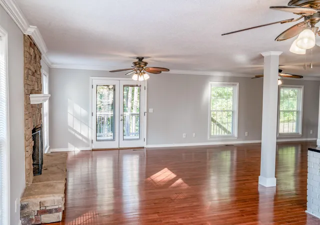 Photo 2 of Single family home for sale at 1705 Spring View Ln, Chattanooga, TN 37421 | MLS# 1541784 | Listing updated on 2026-09-07