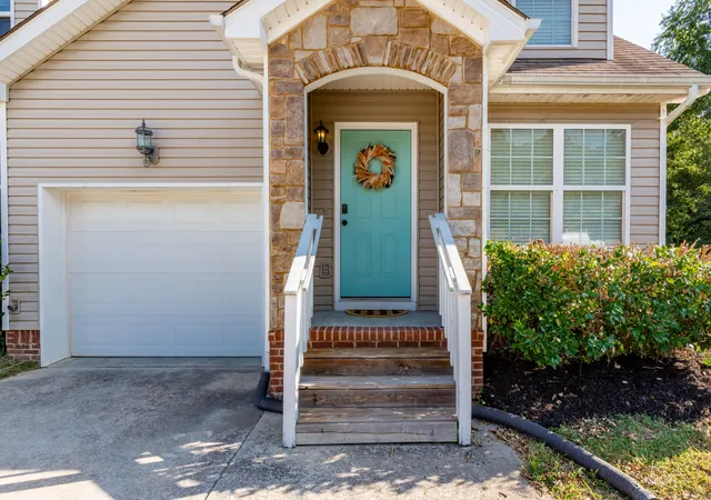 Photo 1 of Townhouse for sale at 1699 Short Leaf Ln, Soddy Daisy, TN 37379 | MLS# 1541794 | Listing updated on 2026-09-21