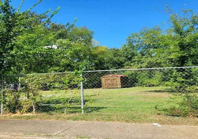 Photo 1 of Sale Pending at 3109 07th Avenue, Chattanooga, TN 37407 | MLS# 1542035 | Listing updated on 2026-09-04