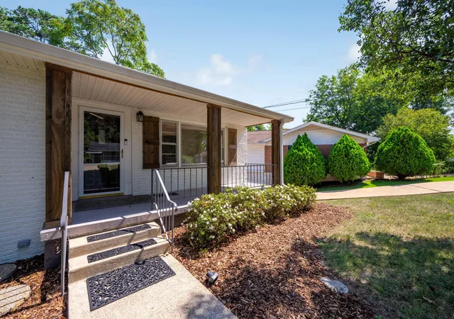 Photo 2 of Sale Pending at 3223 Ardian Trl, Chattanooga, TN 37412 | MLS# 1543437 | Listing updated on 2026-10-09