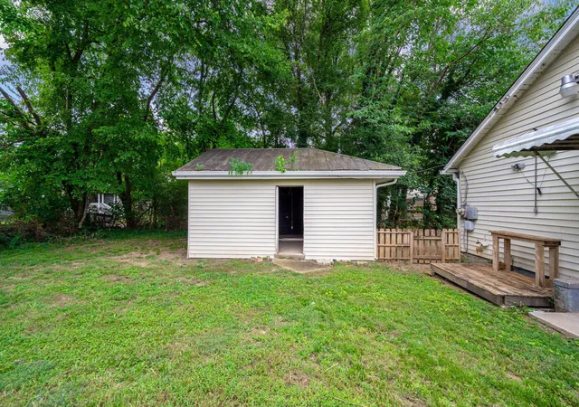 Photo 29 of Single family home for sale at 1310 Roanoke Ave, Chattanooga, TN 37406 | MLS# 1541934 | Listing updated on 2026-09-09