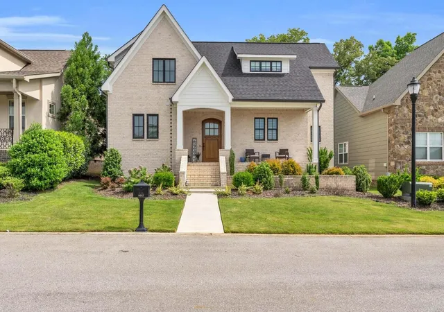 Photo 2 of Sale Pending at 9257 Skyfall Dr, Ooltewah, TN 37363 | MLS# 1541870 | Listing updated on 2026-09-13