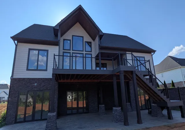 Photo 3 of Single family home for sale at 220 Starboard Dr, Jasper, TN 37347 | MLS# 1541880 | Listing updated on 2026-09-01