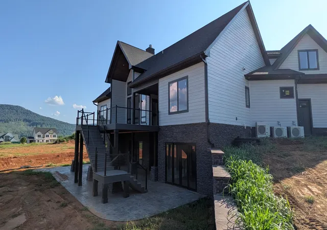 Photo 4 of Single family home for sale at 220 Starboard Dr, Jasper, TN 37347 | MLS# 1541880 | Listing updated on 2026-09-01