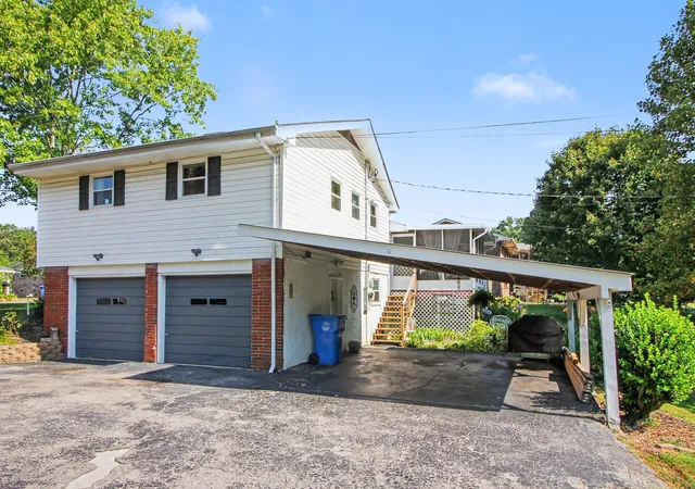 Photo 3 of Single family home for sale at 2510 Mahala Ln, Chattanooga, TN 37421 | MLS# 1542574 | Listing updated on 2026-09-10