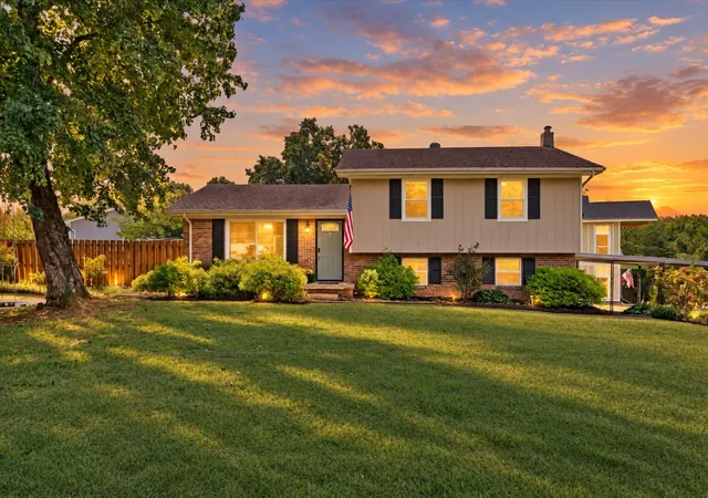 Photo 1 of Sale Pending at 7740 Village Way Dr, Hixson, TN 37343 | MLS# 1542094 | Listing updated on 2026-09-11
