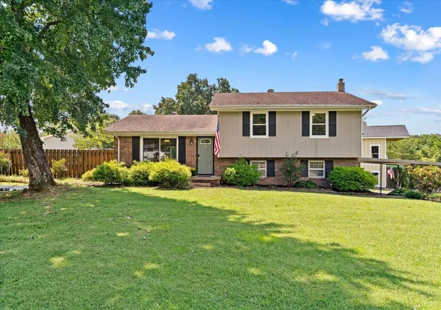 Photo 2 of Sale Pending at 7740 Village Way Dr, Hixson, TN 37343 | MLS# 1542094 | Listing updated on 2026-09-11