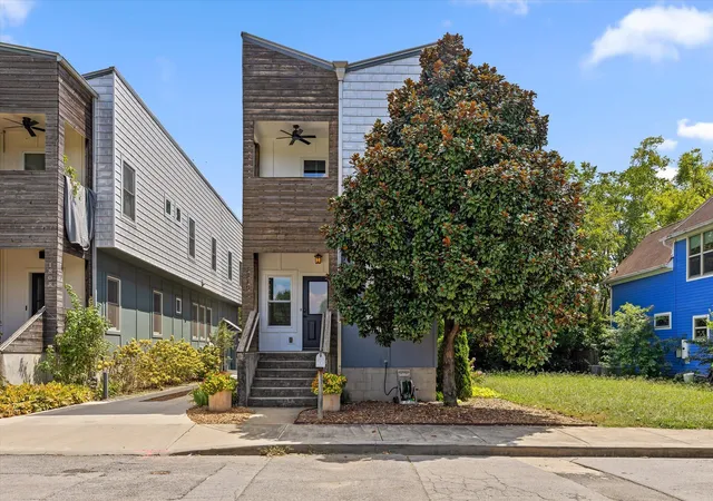 Photo 1 of Single family home for sale at 1810 Madison St, Chattanooga, TN 37408 | MLS# 1542069 | Listing updated on 2026-09-10