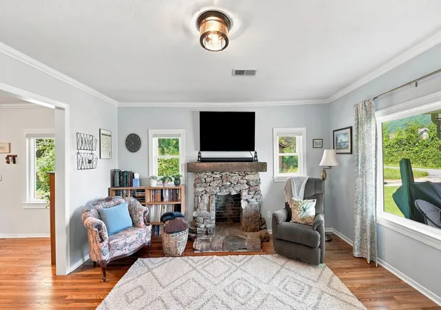 Photo 3 of Single family home for sale at 377 California Ave, Dayton, TN 37321 | MLS# 1541886 | Listing updated on 2026-10-06