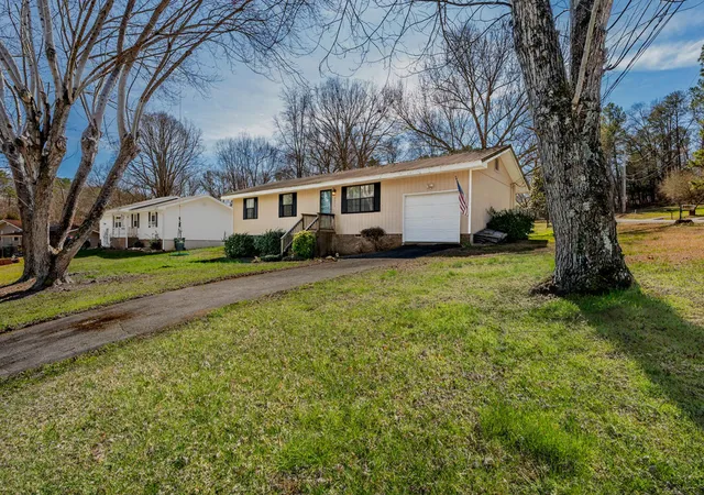 Photo 2 of Single family home for sale at 2311 Saunders Rd, Ringgold, GA 30736 | MLS# 1542123 | Listing updated on 2026-09-04