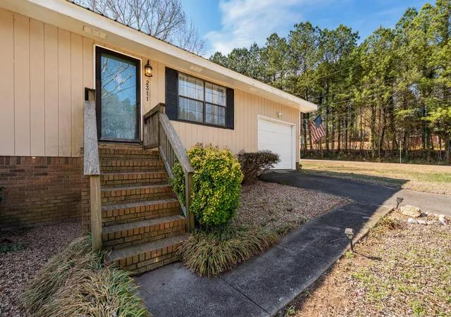 Photo 4 of Single family home for sale at 2311 Saunders Rd, Ringgold, GA 30736 | MLS# 1542123 | Listing updated on 2026-09-04