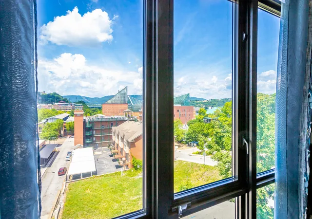Photo 2 of Condo for sale at 129 Walnut St #132, Chattanooga, TN 37403 | MLS# 1541878 | Listing updated on 2026-09-01