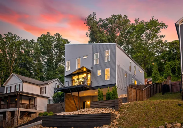 Photo 1 of Single family home for sale at 840 Dartmouth St, Chattanooga, TN 37405 | MLS# 1541898 | Listing updated on 2026-09-14