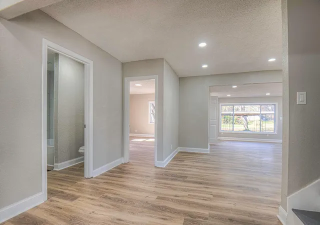 Photo 3 of Single family home for sale at 1617 Prigmore Rd, Chattanooga, TN 37412 | MLS# 1541904 | Listing updated on 2026-09-01