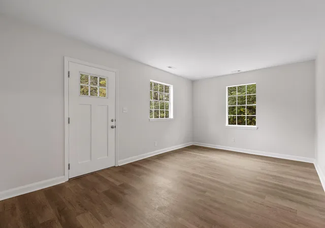 Photo 4 of Single family home for sale at 1610 Parkway Dr, Chattanooga, TN 37406 | MLS# 1541917 | Listing updated on 2026-09-01