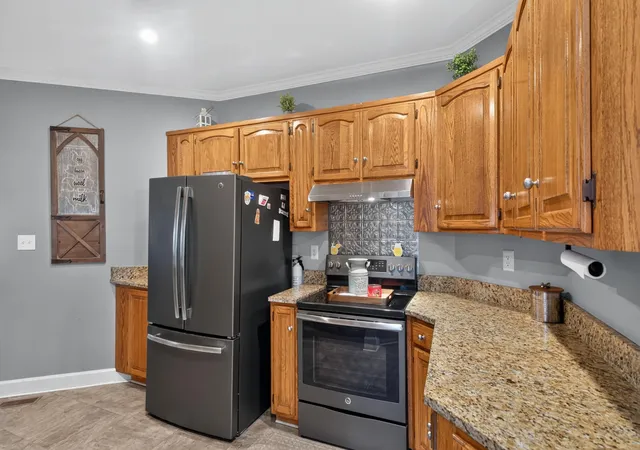 Photo 2 of Single family home for sale at 215 Hunters Run Cir Nw, Cleveland, TN 37312 | MLS# 1541912 | Listing updated on 2026-09-08