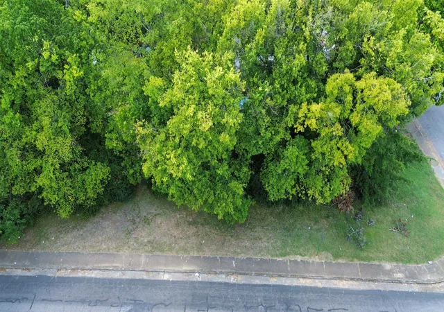 Photo 4 of Land for sale at 1912 Wilson St, Chattanooga, TN 37406 | MLS# 1541960 | Listing updated on 2026-09-09