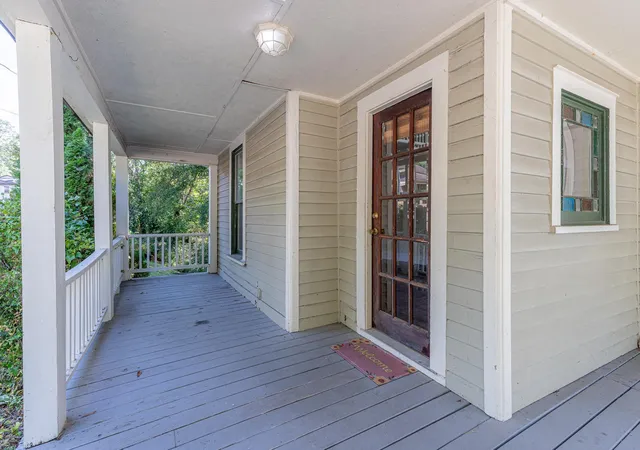 Photo 3 of Single family home for sale at 4905 Tennessee Ave, Chattanooga, TN 37409 | MLS# 1542156 | Listing updated on 2026-09-05