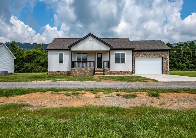 Photo 4 of Single family home for sale at 108 Galloway Airport Rd, Dunlap, TN 37327 | MLS# 1541926 | Listing updated on 2026-09-24