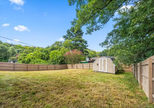 Photo 28 of Sale Pending at 9005 Waconda Shore Dr, Chattanooga, TN 37416 | MLS# 1542098 | Listing updated on 2026-09-11