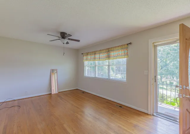 Photo 3 of Single family home for sale at 944 Hurtt Rd, Chickamauga, GA 30707 | MLS# 1541953 | Listing updated on 2026-09-02