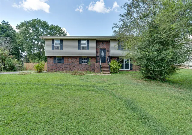 Photo 1 of Single family home for sale at 345 Diamond Cir, La Fayette, GA 30728 | MLS# 1542039 | Listing updated on 2026-09-23