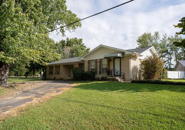 Photo 1 of Single family home for sale at 9738 Alabama 40, Henagar, AL 35978 | MLS# 1542517 | Listing updated on 2026-09-10