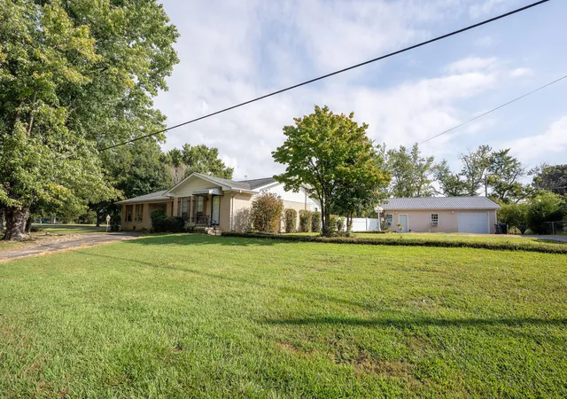 Photo 2 of Single family home for sale at 9738 Alabama 40, Henagar, AL 35978 | MLS# 1542517 | Listing updated on 2026-09-10