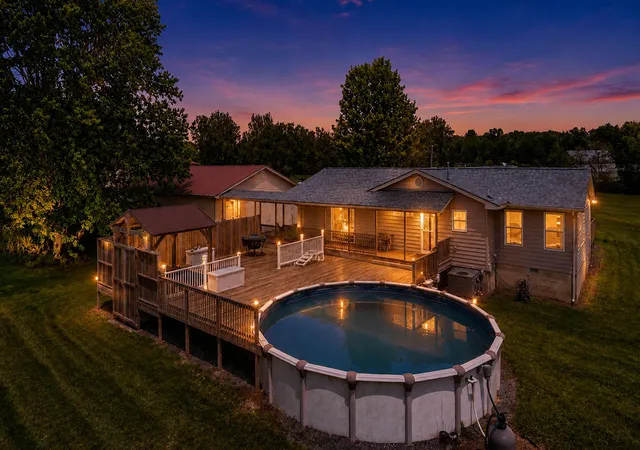 Photo 1 of Single family home for sale at 379 Turner Rd, Crossville, TN 38555 | MLS# 1541989 | Listing updated on 2026-09-28