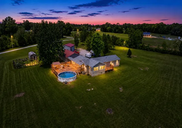 Photo 2 of Single family home for sale at 379 Turner Rd, Crossville, TN 38555 | MLS# 1541989 | Listing updated on 2026-09-28