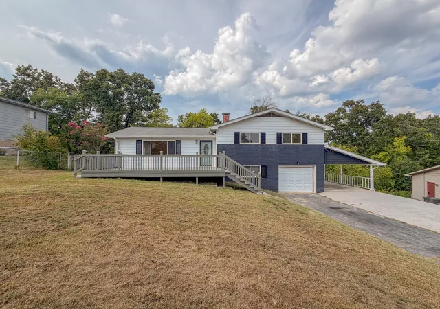 Photo 2 of Sale Pending at 4443 Comet Trl, Hixson, TN 37343 | MLS# 1542233 | Listing updated on 2026-10-04
