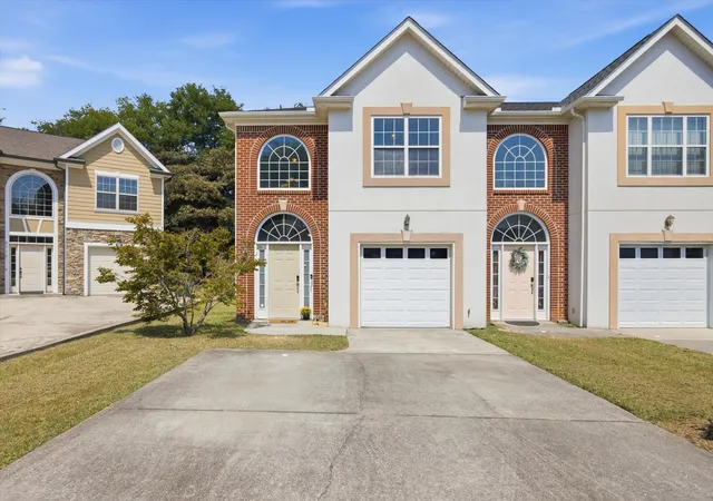Photo 2 of Townhouse for sale at 6717 Brianna Way, Chattanooga, TN 37421 | MLS# 1542295 | Listing updated on 2026-09-09