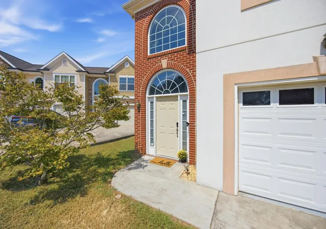 Photo 3 of Townhouse for sale at 6717 Brianna Way, Chattanooga, TN 37421 | MLS# 1542295 | Listing updated on 2026-10-06
