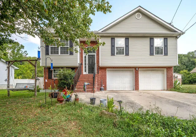Photo 1 of Single family home for sale at 1868 Prigmore Rd, Chattanooga, TN 37412 | MLS# 1542122 | Listing updated on 2026-09-05