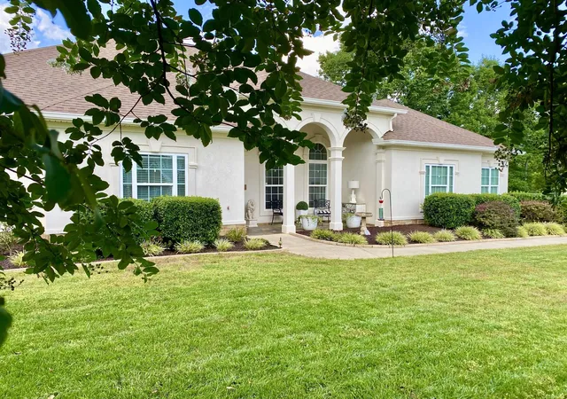 Photo 3 of Single family home for sale at 4024 Platinum Way, Ooltewah, TN 37363 | MLS# 1542121 | Listing updated on 2026-09-15