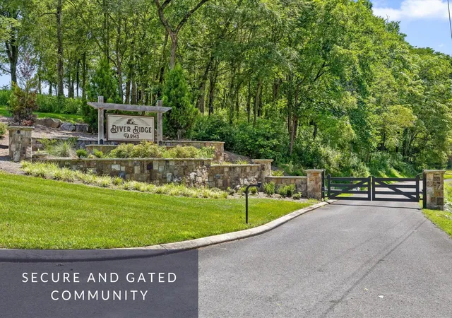 Photo 3 of Single family home for sale at 138 Pinnacle Point Ln, Dunlap, TN 37327 | MLS# 1542170 | Listing updated on 2026-09-14