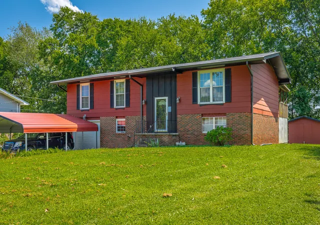 Photo 1 of Single family home for sale at 1344 Cenora Ln, Hixson, TN 37343 | MLS# 1542185 | Listing updated on 2026-09-04