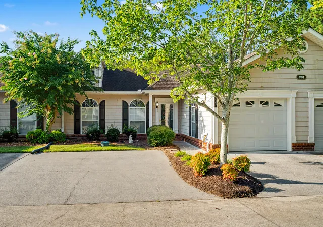 Photo 1 of Condo for sale at 901 W Summit Dr #11, Dalton, GA 30721 | MLS# 1542224 | Listing updated on 2026-09-04