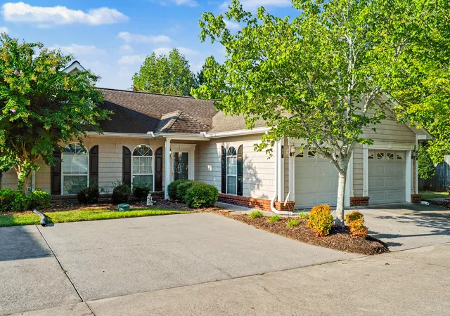 Photo 2 of Condo for sale at 901 W Summit Dr #11, Dalton, GA 30721 | MLS# 1542224 | Listing updated on 2026-09-04