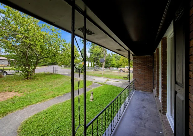 Photo 3 of Single family home for sale at 1308 Shady Ln, Dalton, GA 30721 | MLS# 1542178 | Listing updated on 2026-09-23