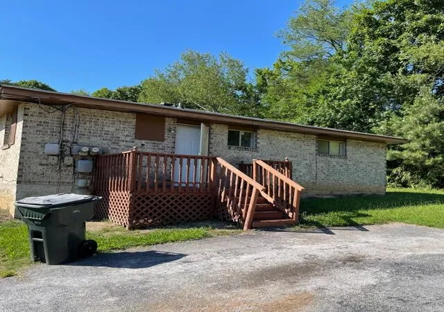 Photo 2 of House for sale at 5024 Brogden Trl, Chattanooga, TN 37416 | MLS# 1542206 | Listing updated on 2026-09-07