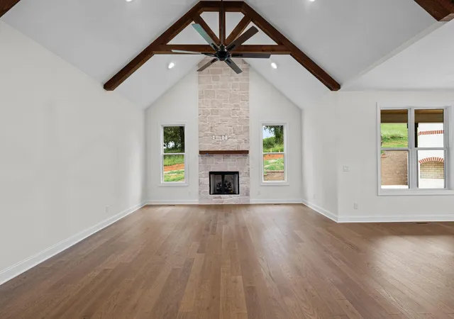 Photo 3 of Single family home for sale at 545 Clubhouse Dr, Jasper, TN 37347 | MLS# 1542220 | Listing updated on 2026-09-04